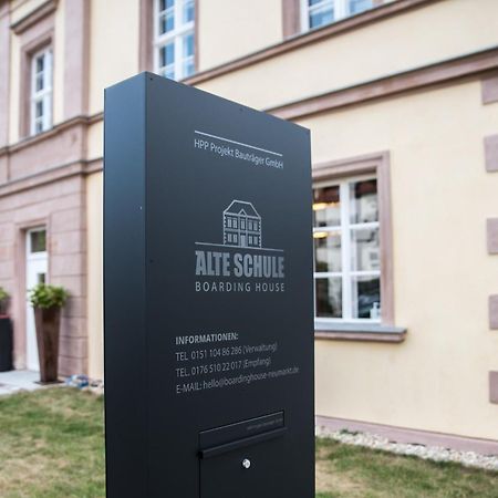 Boardinghouse Neumarkt Alte Schule นอยมาร์คท์ อิน แดร์ โอเบอร์พฟัลซ์ ภายนอก รูปภาพ