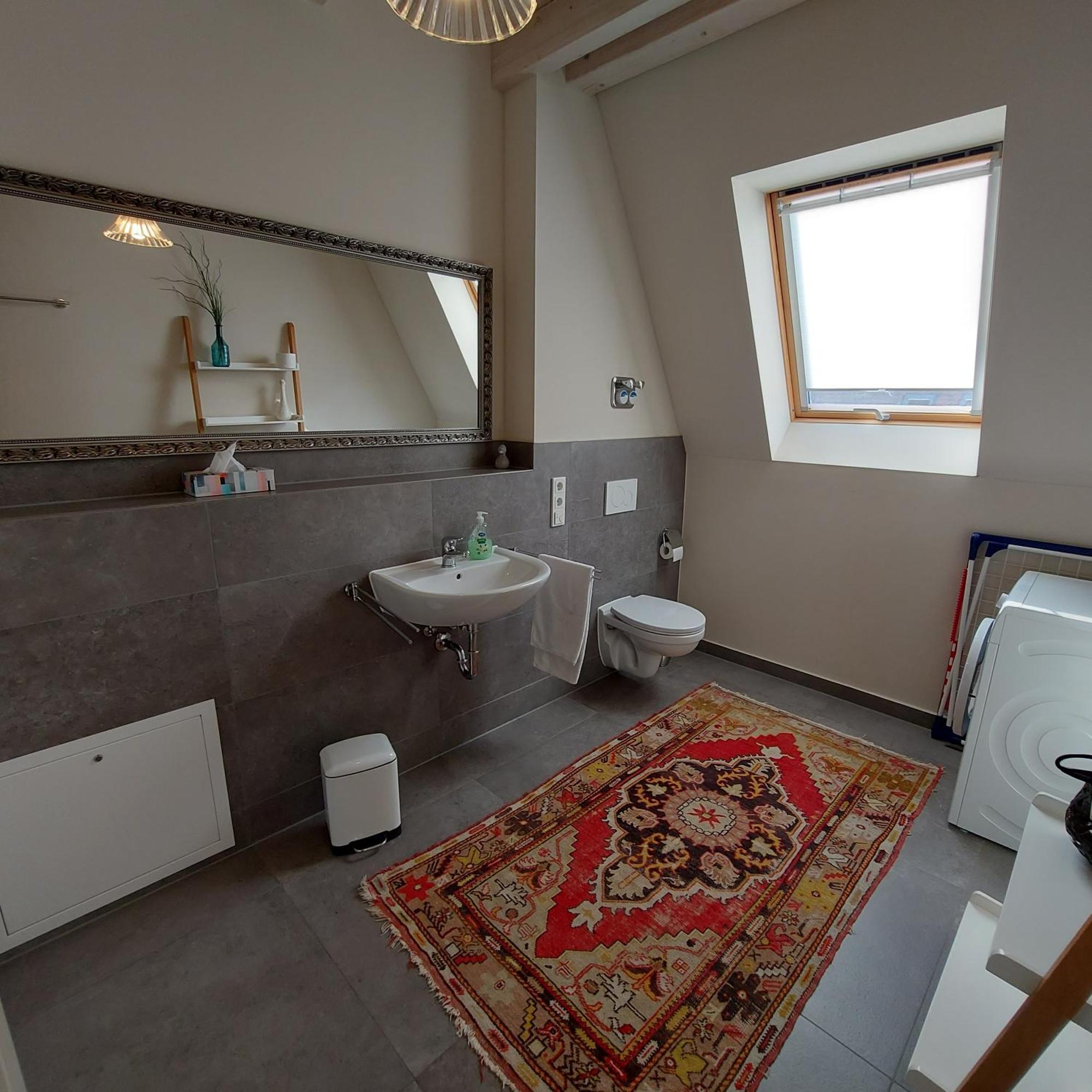 Boardinghouse Neumarkt Alte Schule นอยมาร์คท์ อิน แดร์ โอเบอร์พฟัลซ์ ภายนอก รูปภาพ