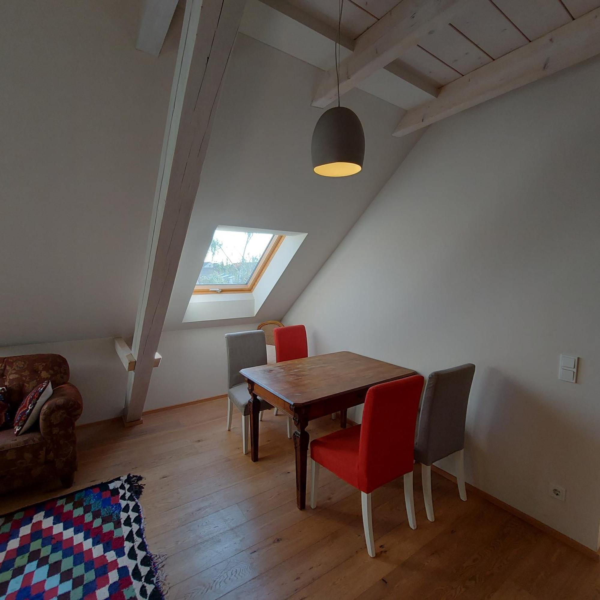 Boardinghouse Neumarkt Alte Schule นอยมาร์คท์ อิน แดร์ โอเบอร์พฟัลซ์ ภายนอก รูปภาพ